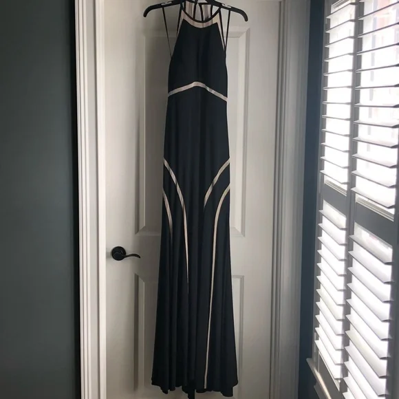 Xscape | Dresses | Stunning Xscape Black Long Dress Wneutral Design |  Poshmark